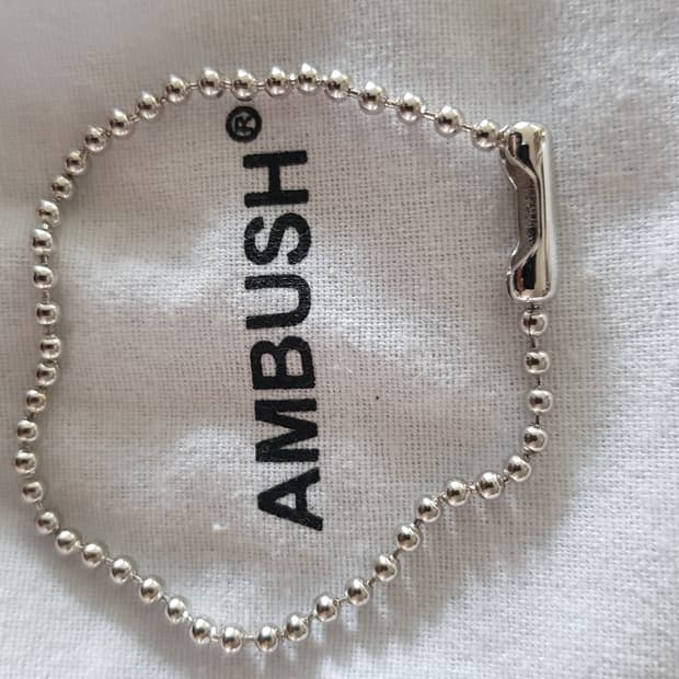 엠부쉬 볼체인 팔찌