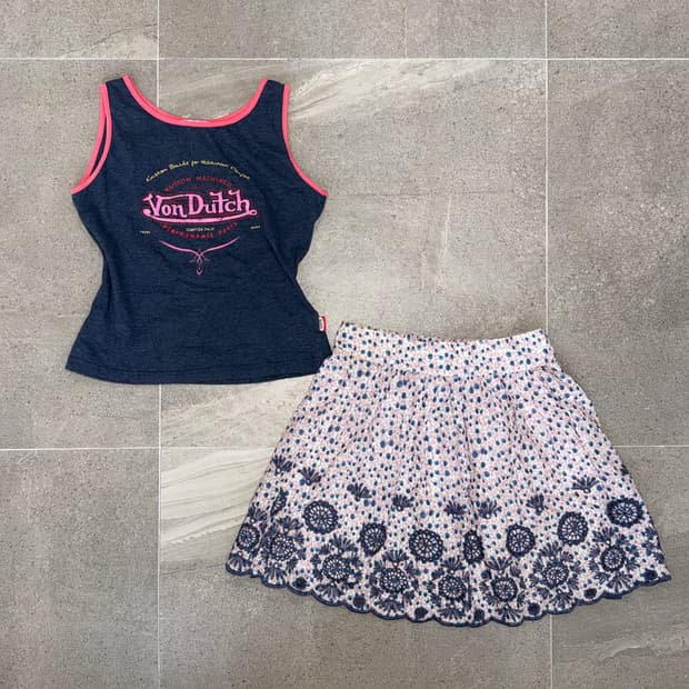 Von Dutch pink navy logo lettering 슬리브리스