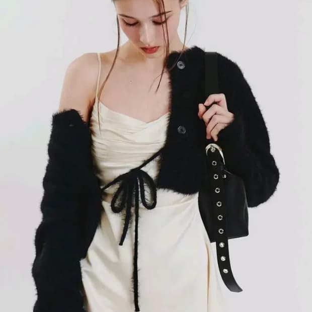 페인오어플레져 안젤라 가디건