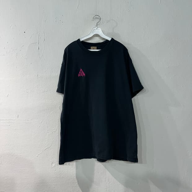 나이키 ACG 반팔티 105-110