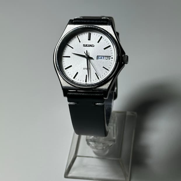 SEIKO quartz spirit