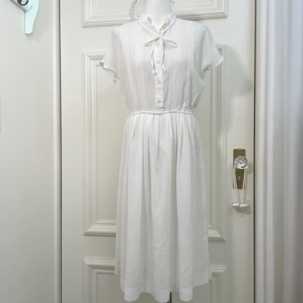 white bow point pleats button summer opc