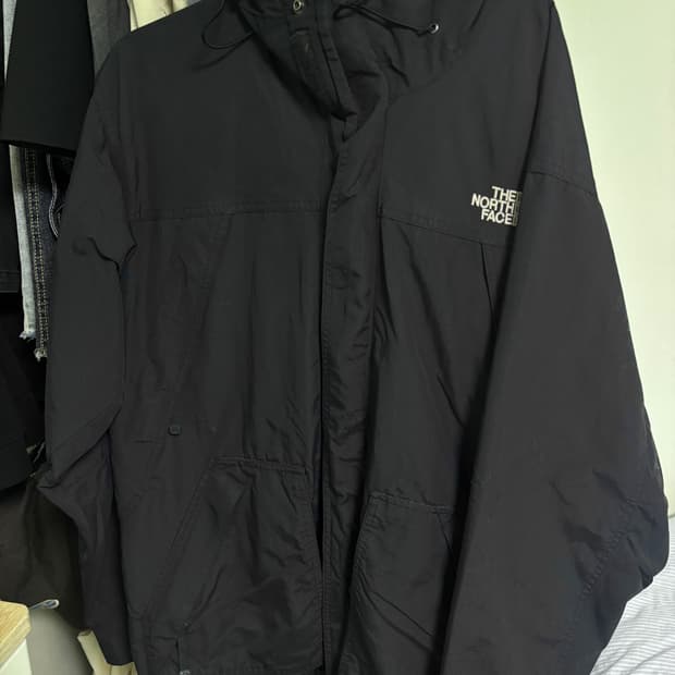 노스페이스 바람막이