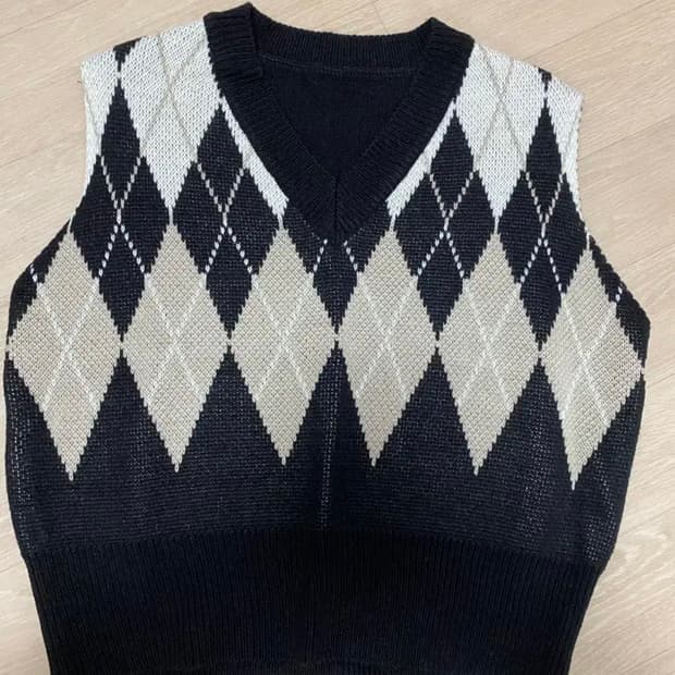 아가일 니트 조끼