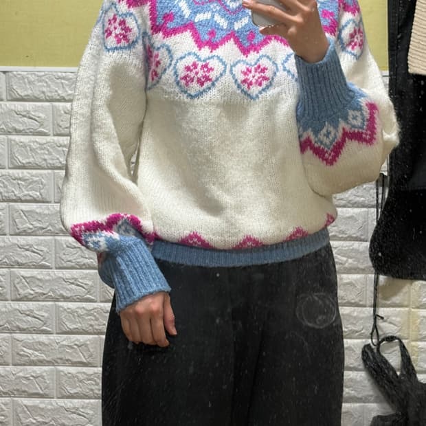 에잇세컨즈 노르딕 니트