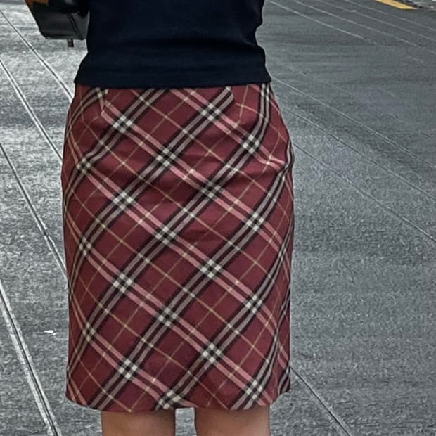 버버리 체크 스커트