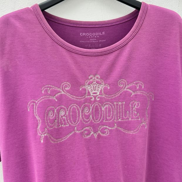 Crocodile ladies 빈티지 티 