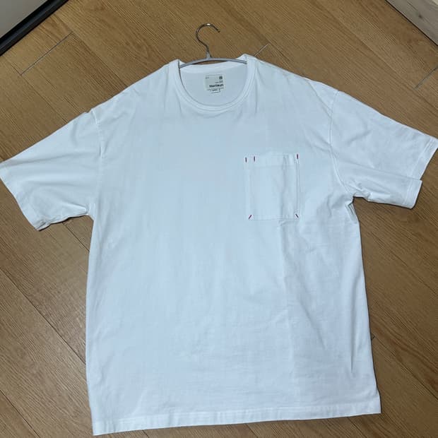 홀리선 로렌스 반팔T