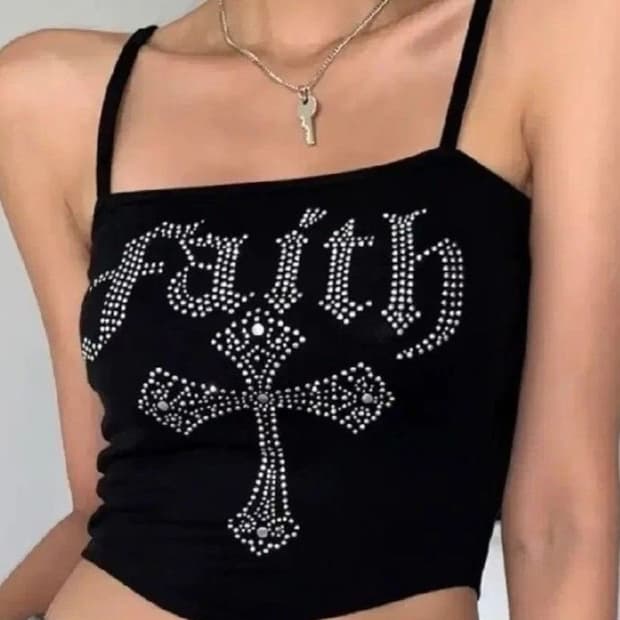 스젠 y2k 갸루 브이컷 슬리브리스 