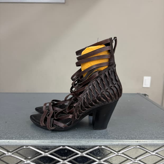 하이더아커만 글레디에이터 힐 38