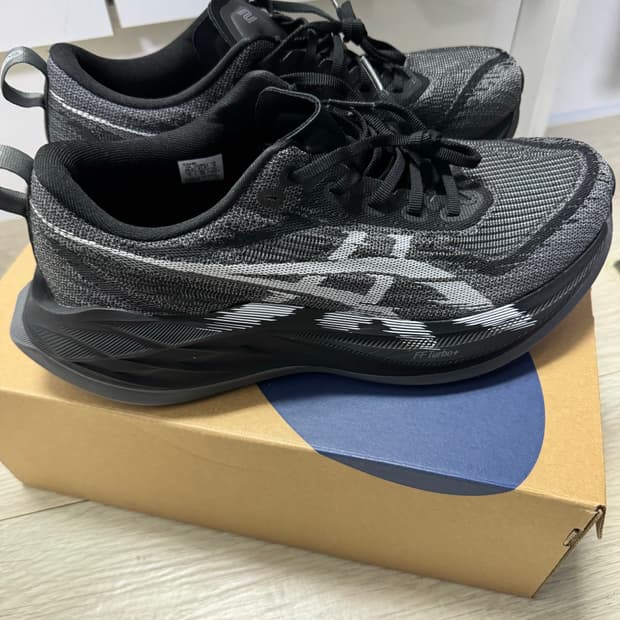 아식스 슈퍼블라스트2 260 블랙