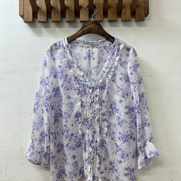 택있는새상품 일본빈티지 라벤더 플라워 쉬폰 러플 셔링 핀턱 프릴 블라우스