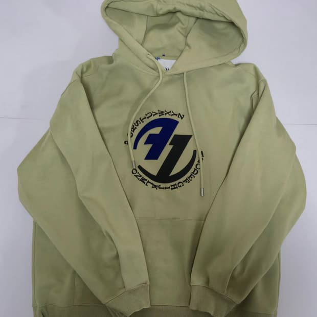 자라 X 아더에러 콜라보 후드티 라이트 그린