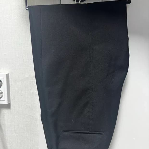 무료배송) 르마드 세미 벌룬 투턱 팬츠 블랙 1 size