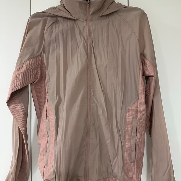 Xlim ep.3 03 jacket size 2