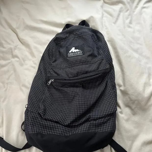 그레고리 구 로고 스펙트라 체크 백팩