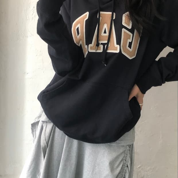 Gap 갭 브라운로고 네이비컬러 후드티