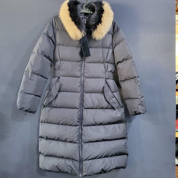 오즈세컨 폭스 구스다운패딩