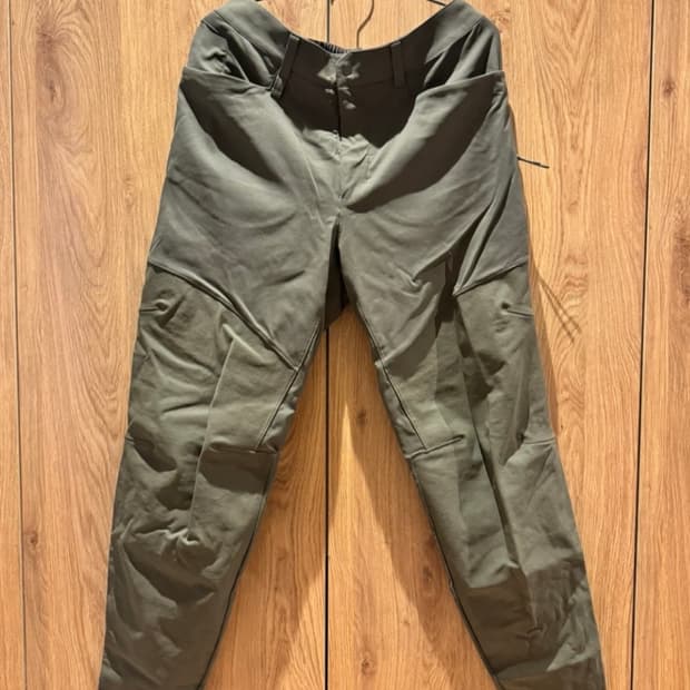 룰루레몬 Classic-Fit Hiking Pant 하이킹 팬츠