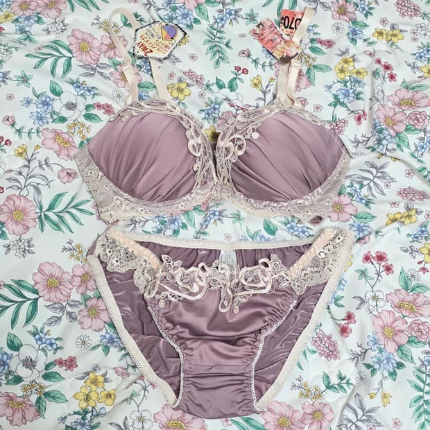 일본 빈티지 SANEI 언더웨어) 여성 자수 레이스 D70 브라속옷세트