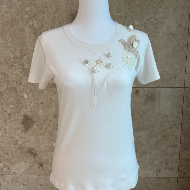 루이비통 레이스 장식 흰색 티셔츠 L 정품