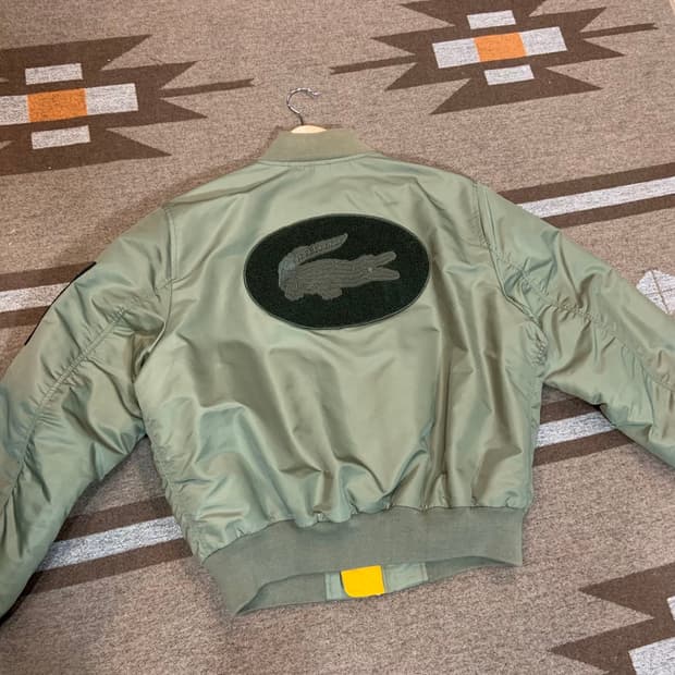 라코스테 백로고 MA-1 봄버 자켓 M 105