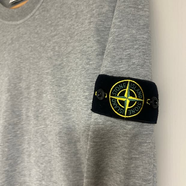 스톤아일랜드 맨투맨 L