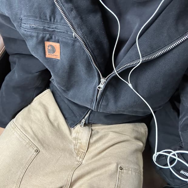 Carhartt & aoiro