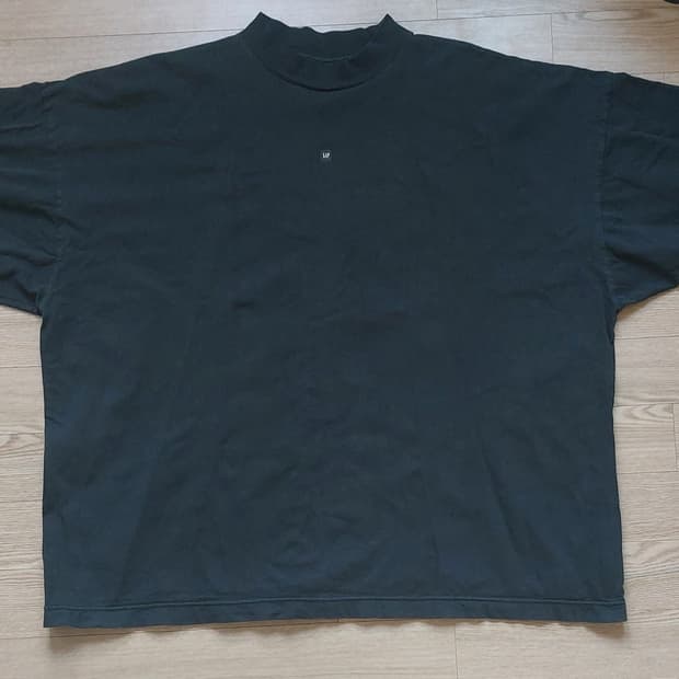 이지갭발렌시아가 로고 3/4슬리브 티셔츠