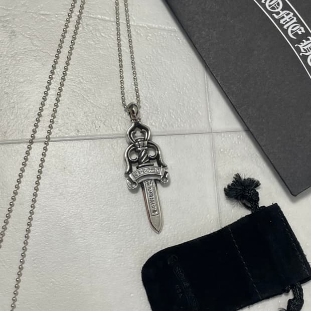 크롬하츠 라지대거 판매합니다