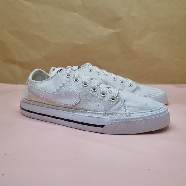 나이키 코트레거시 스니커즈 245