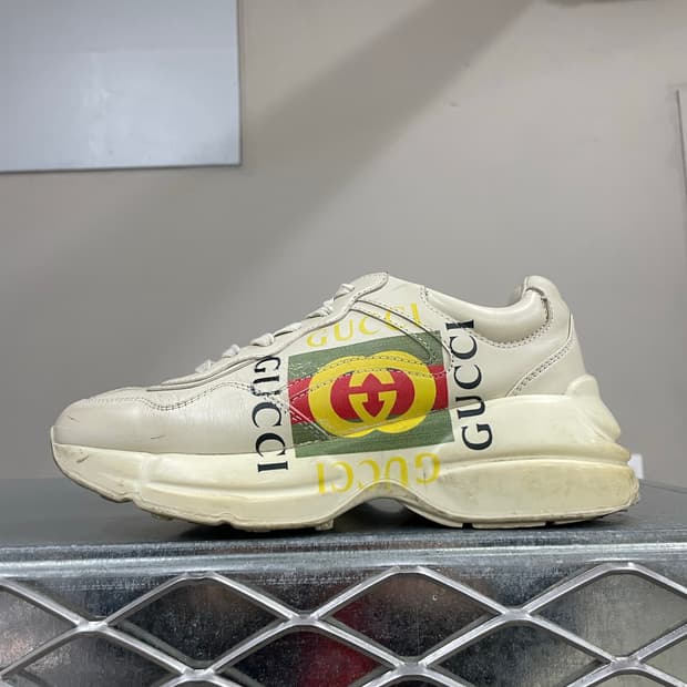 구찌 라이톤 레더 스니커즈 37 (gr-4739)