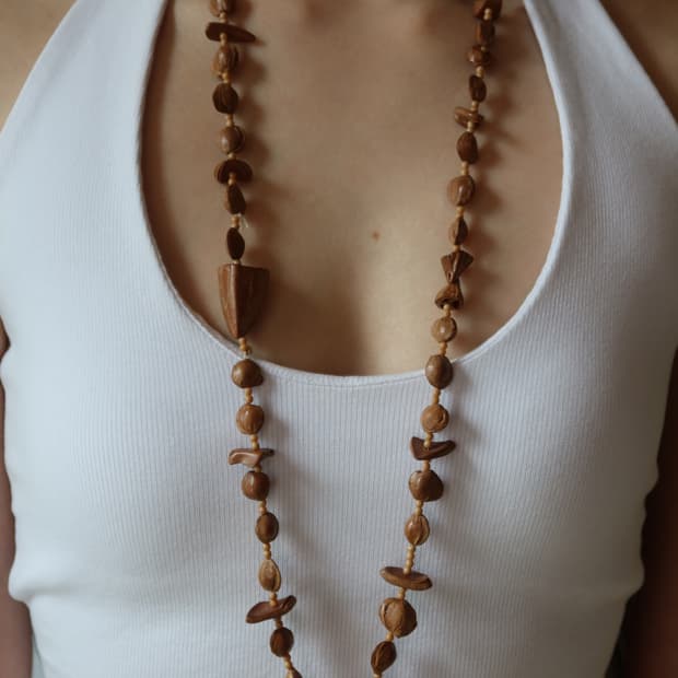 long wood necklace