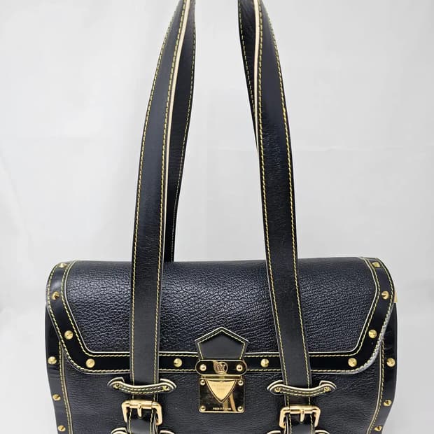 루이비통 수할리 레더 스터드 토트백 숄더백