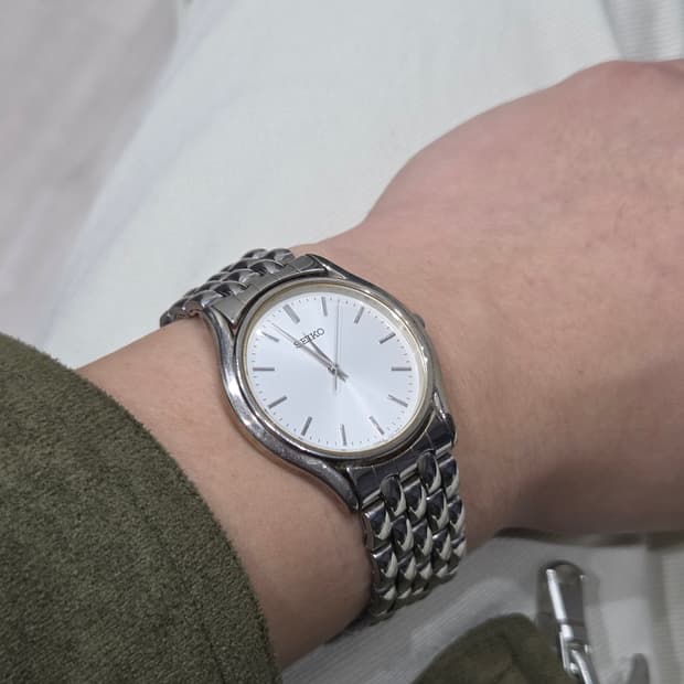 [희귀]90s 클레식 빈티지 세이코 드레스워치 V701-7A20 슬림