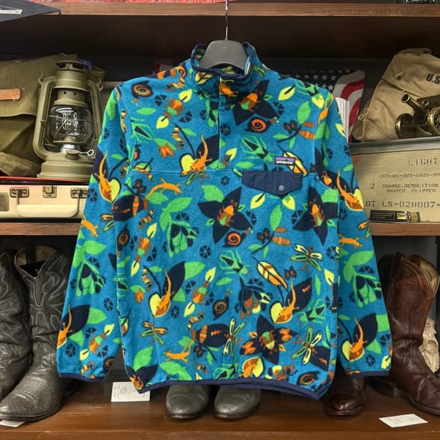 SP14 파타고니아 정글 버그 패턴 복각 풀오버 신칠라 플리스 아노락