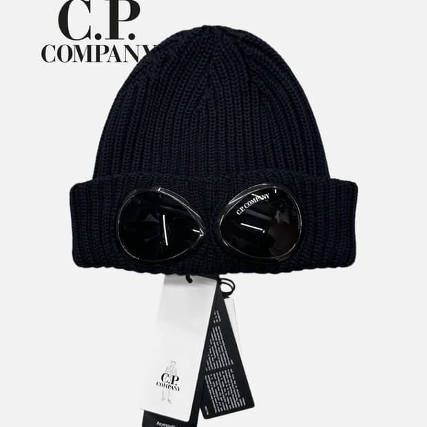 C.P.COMPANY merino wool goggle beanie
