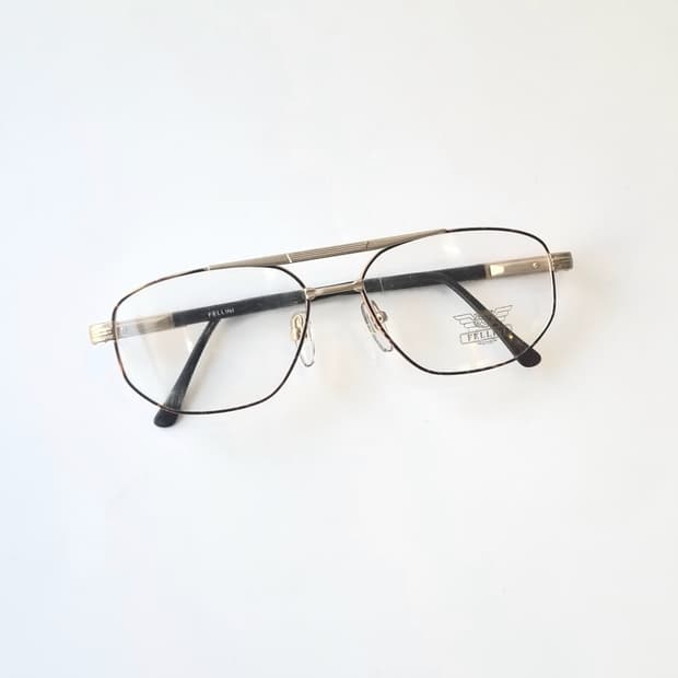 데드스탁  긱시크  투브릿지 빈티지 안경테 1501