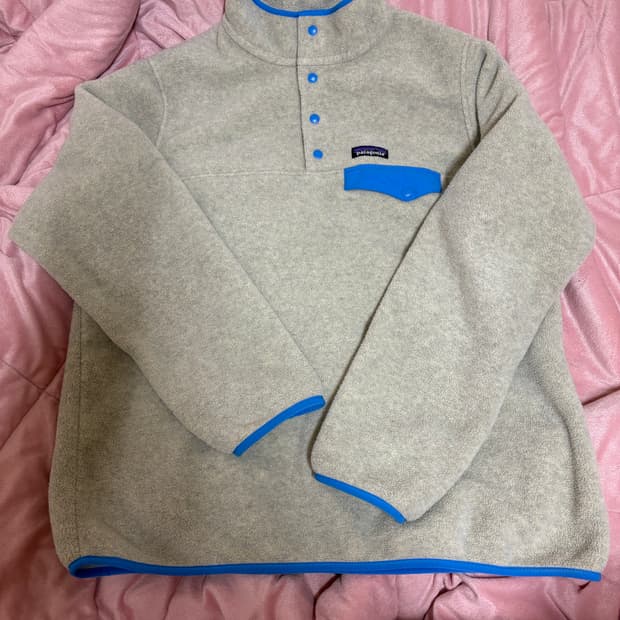 (W) 파타고니아 라이트웨이트 신칠라 스냅-T 플리스 풀오버 오트밀 헤더