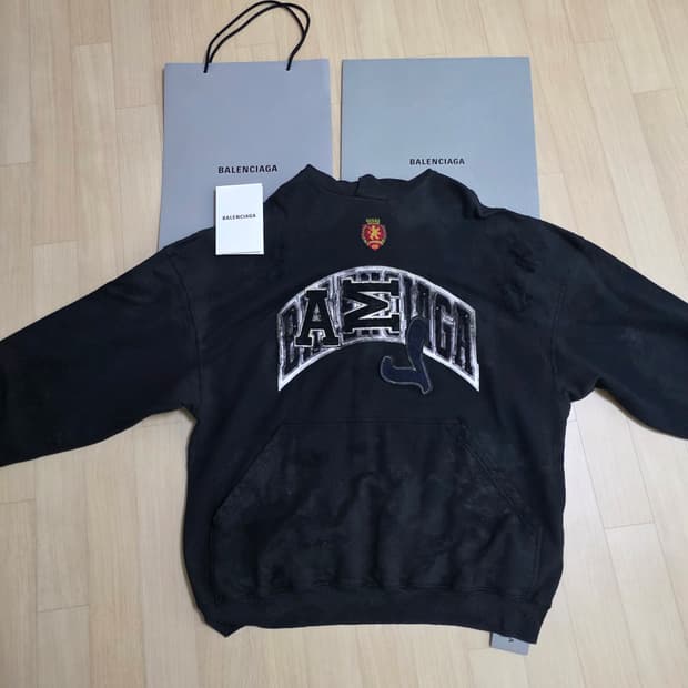 [2]발렌시아가 스케이터 후디