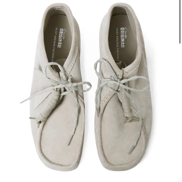 포스트아카이브팩션 클락스 베이지 280