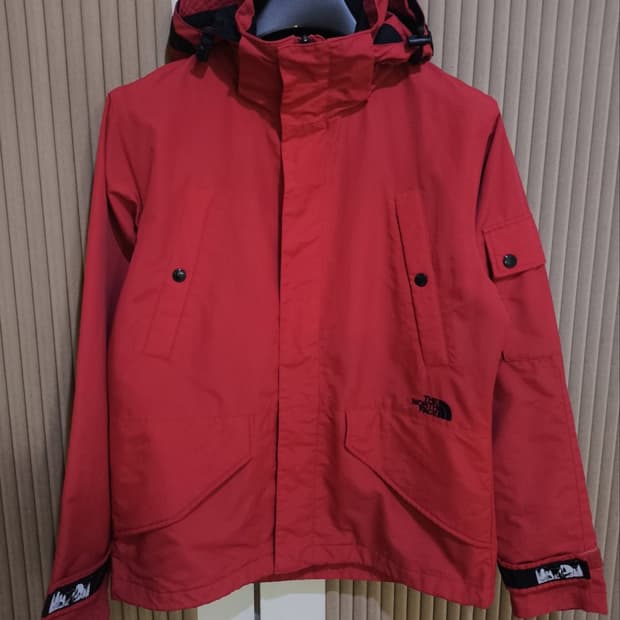 90 노스페이스 마운틴 자켓 등산복 바람막이