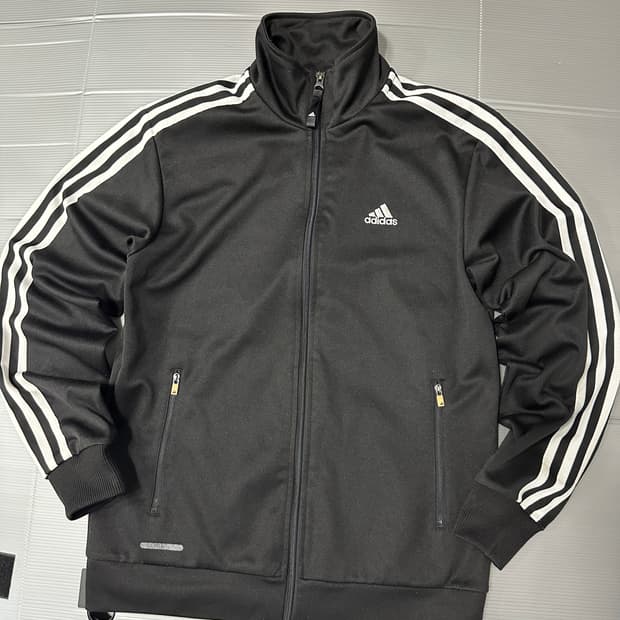 아디다스 로고 트랙탑 져지 블랙 95