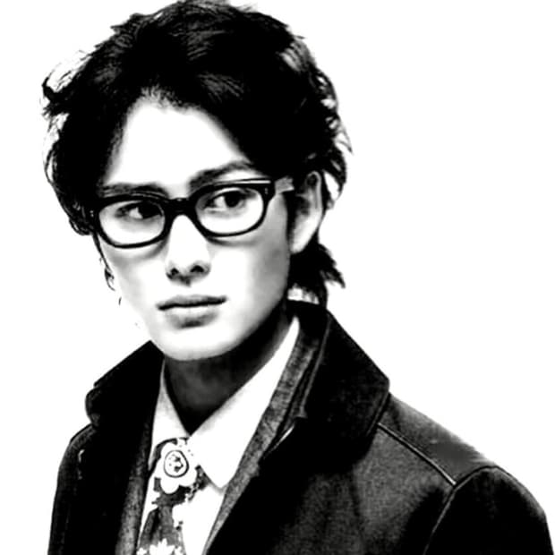 이펙터x네이버후드 트램프