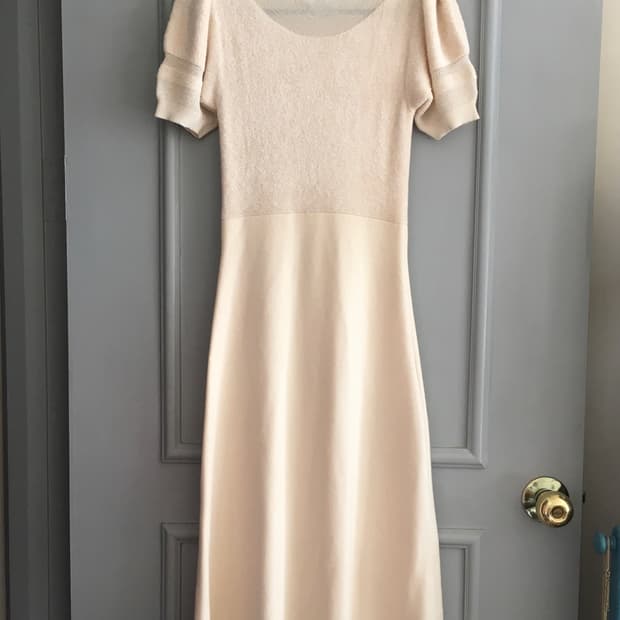 띠어리 울 롱 원피스 sm사이즈