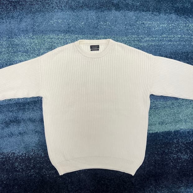 Zara Man 긴팔 라운드 니트 화이트 남(L)