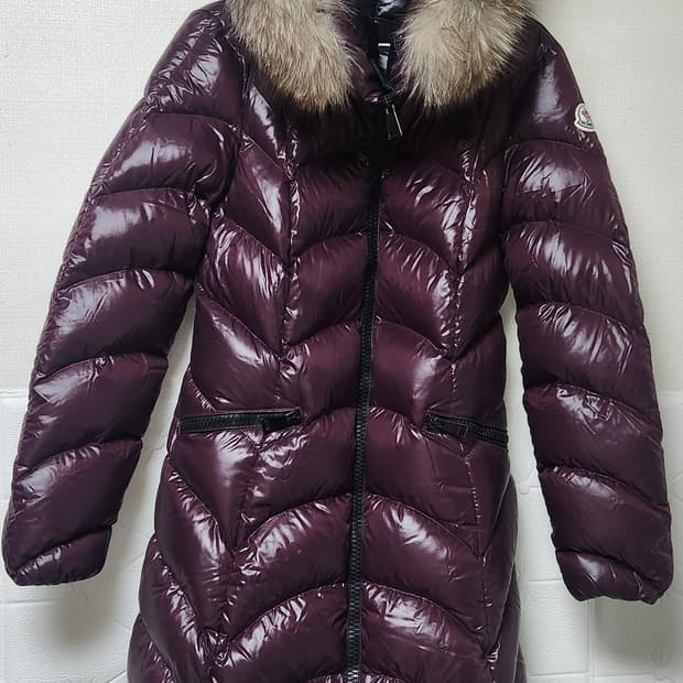 [정품]몽클레어 패딩 알비지아 (풀마러스) 폭스퍼 와인/블랙 2 새상품급