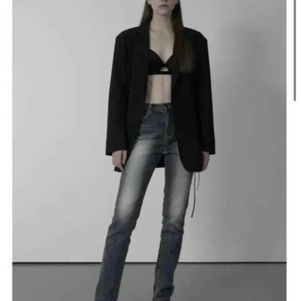 보헤미안 서울 스트레이트 그레이 진