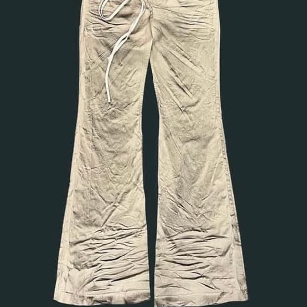 언더마이카 스모키 베이지 플레어팬츠 2사이즈 구해용