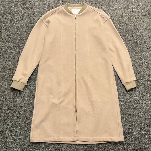 [55] 유나이티드 애로우즈 베이지 아크릴 롱자켓